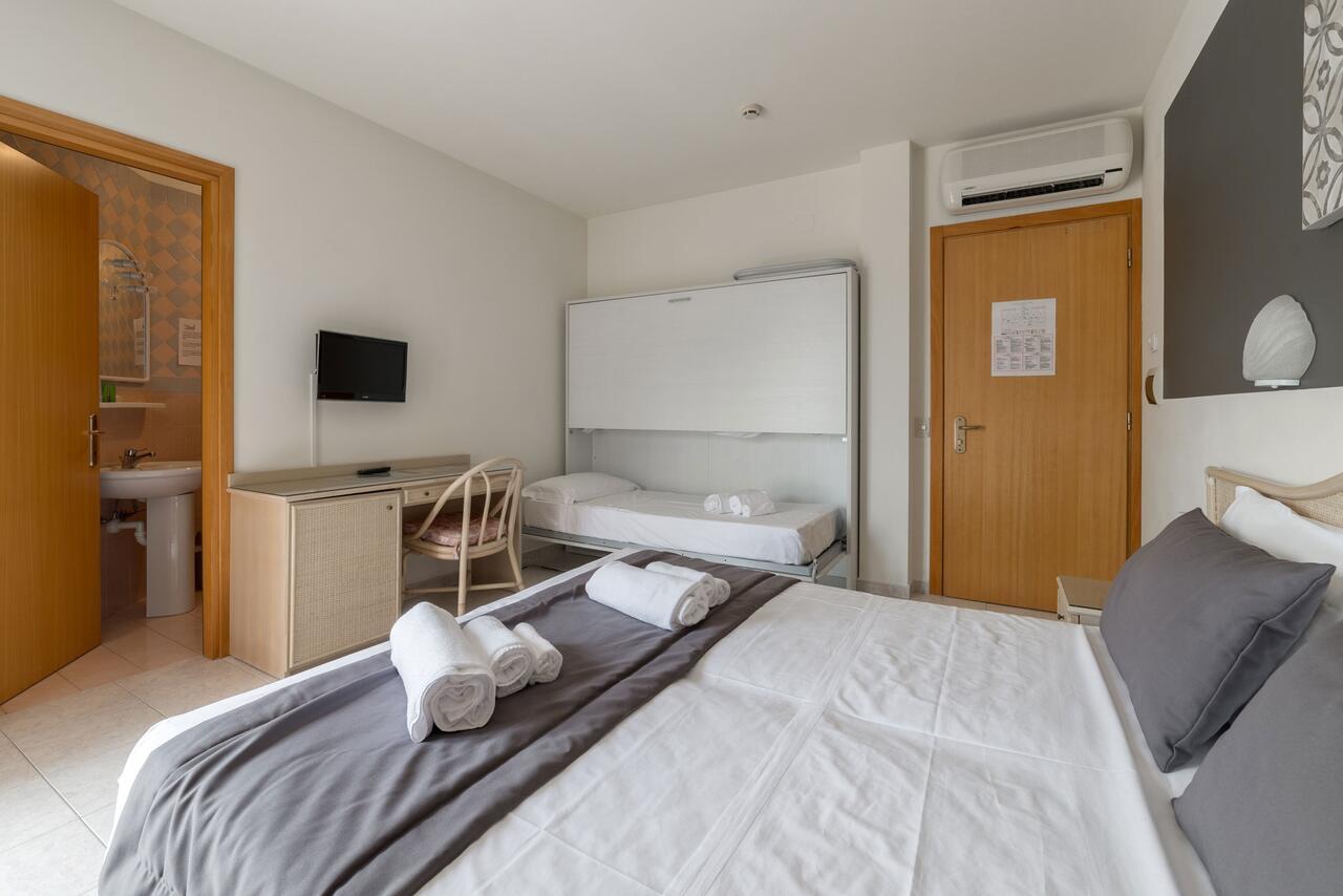 Hotel Airone (Adults Only) Бибионе Экстерьер фото