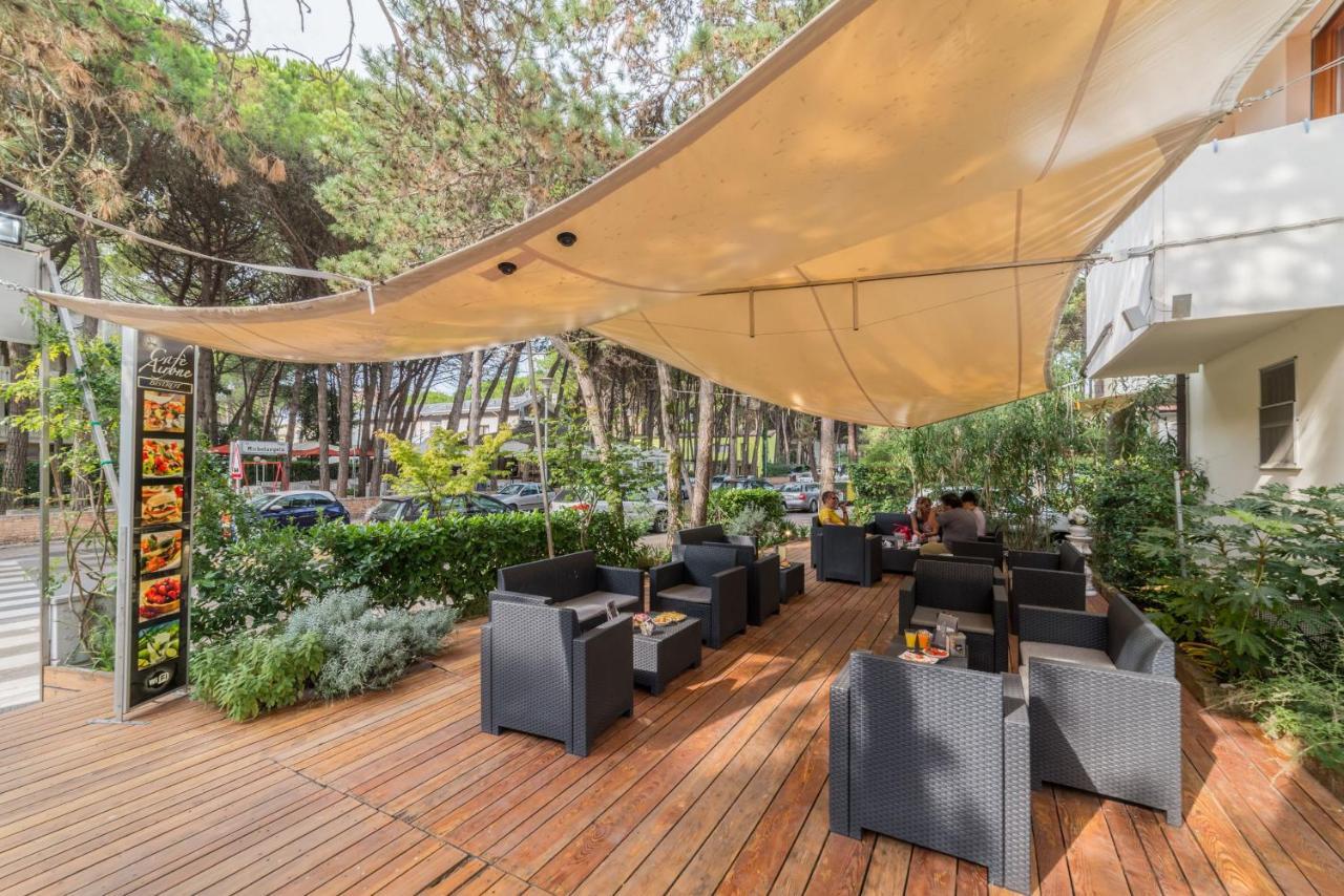 Hotel Airone (Adults Only) Бибионе Экстерьер фото