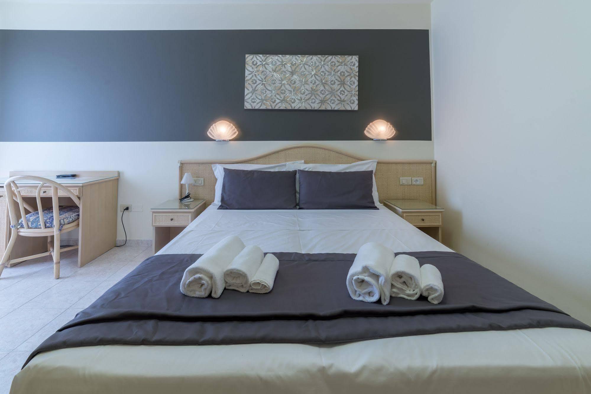 Hotel Airone (Adults Only) Бибионе Экстерьер фото