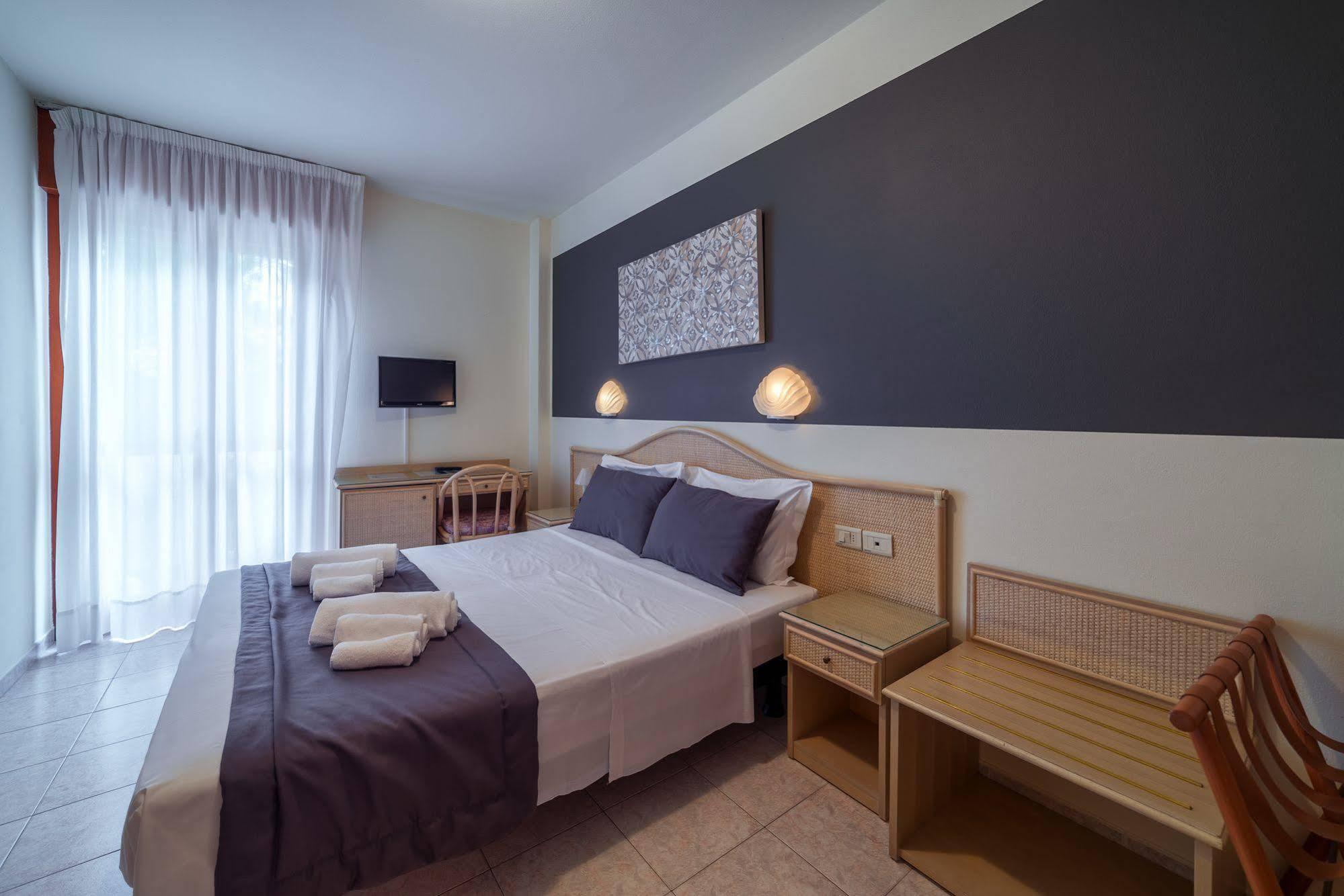Hotel Airone (Adults Only) Бибионе Экстерьер фото